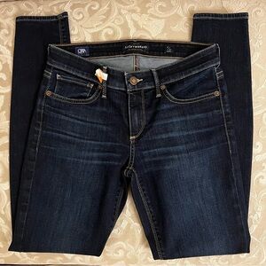 ❤️ SOLD❤️ Lucky Brand Jeans - 4/27 Skinny
